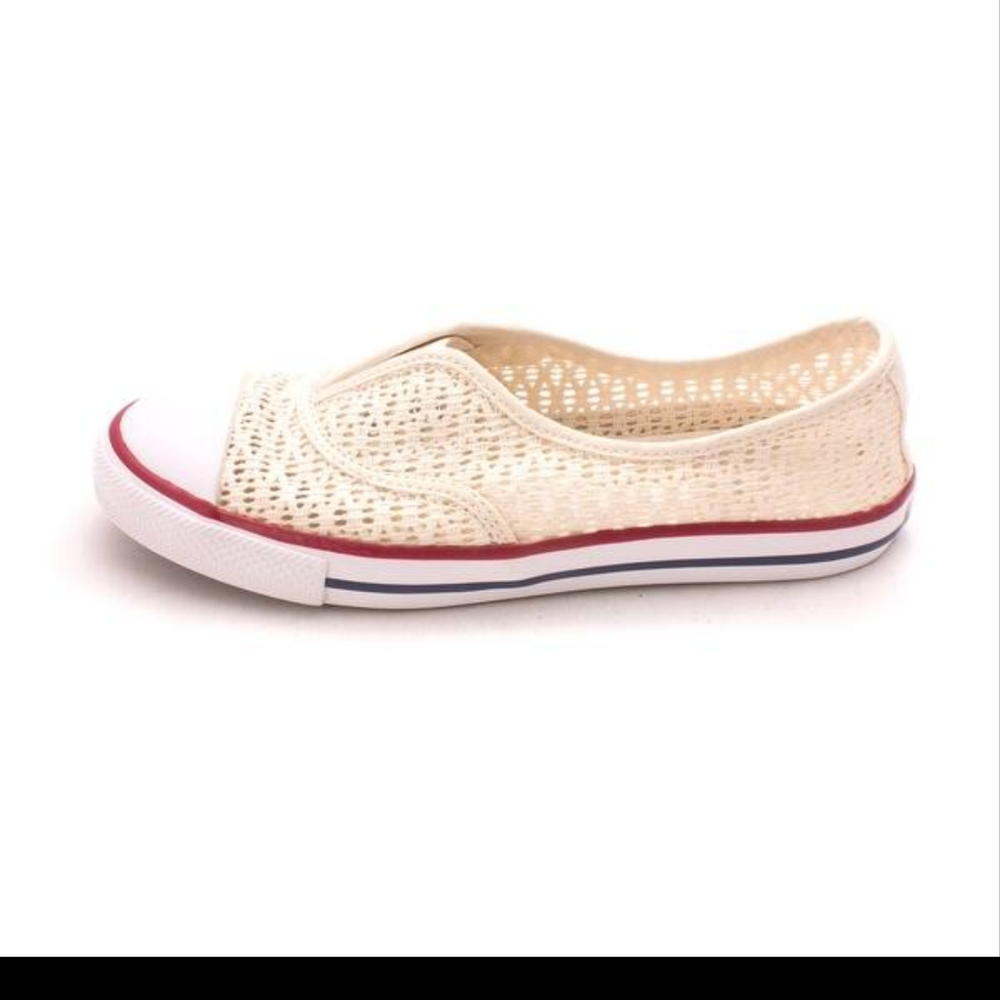 Converse Cove Slip ons